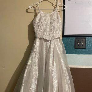 Girls White spaghetti strap dress